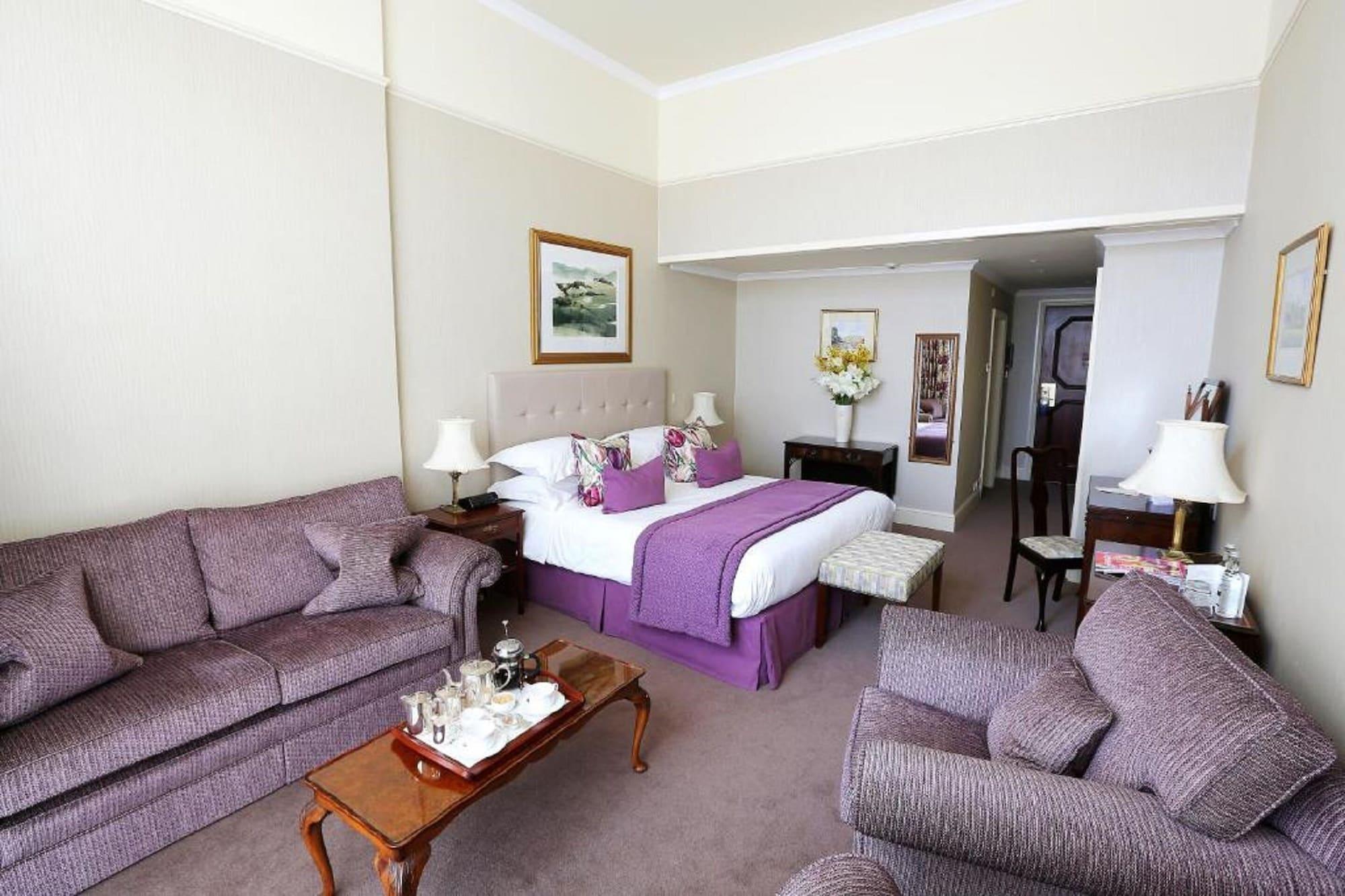 The Grand Hotel Eastbourne Eksteriør billede A suite at the hotel