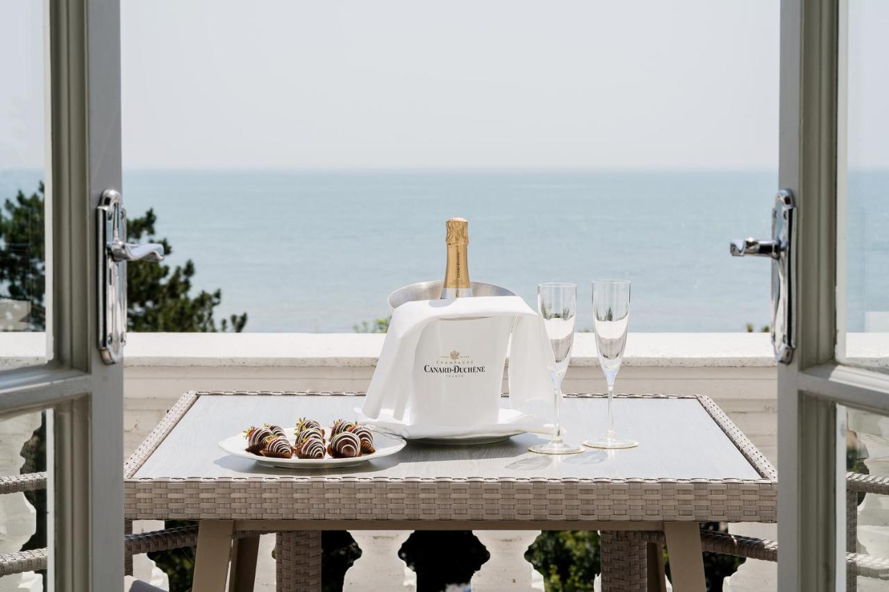 The Grand Hotel Eastbourne Eksteriør billede Champagne cooler