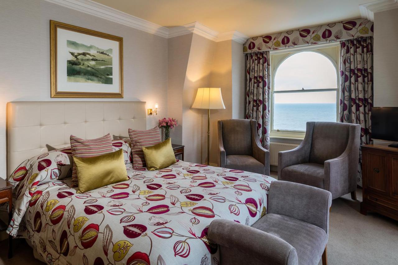 The Grand Hotel Eastbourne Eksteriør billede A bedroom at the hotel