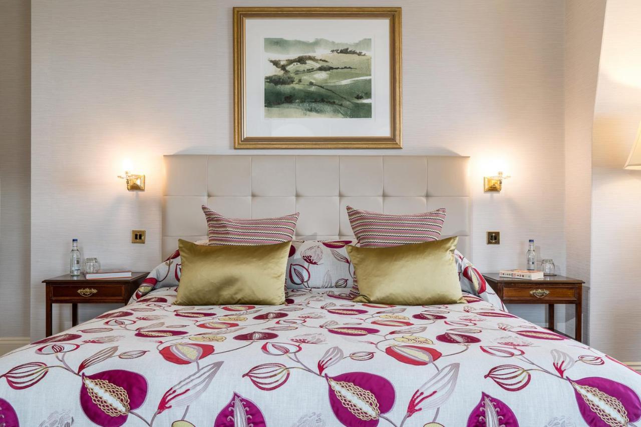 The Grand Hotel Eastbourne Eksteriør billede A bedroom at the hotel
